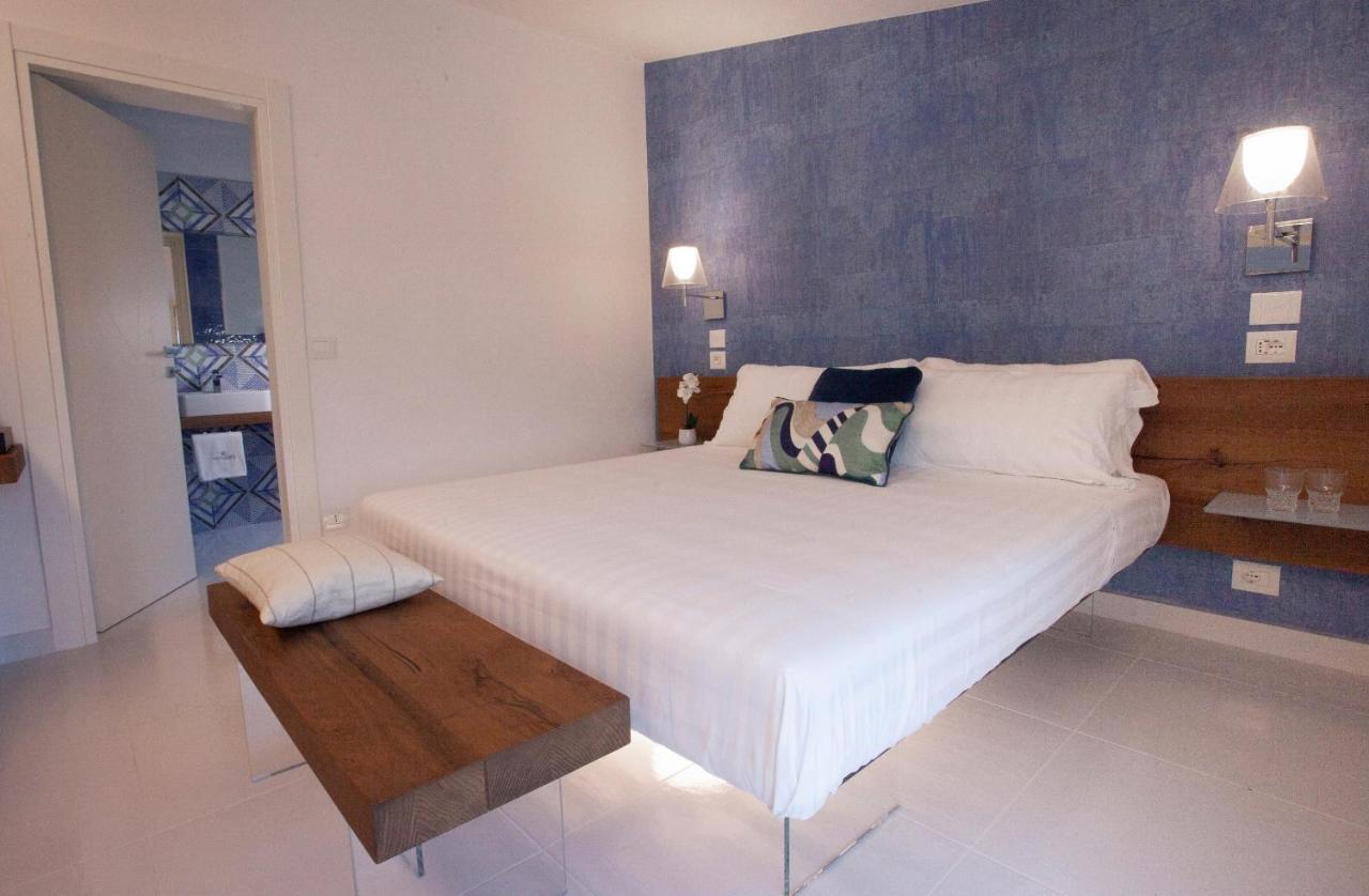 Aquamaris Design Suite & Spa Paestum Exterior photo