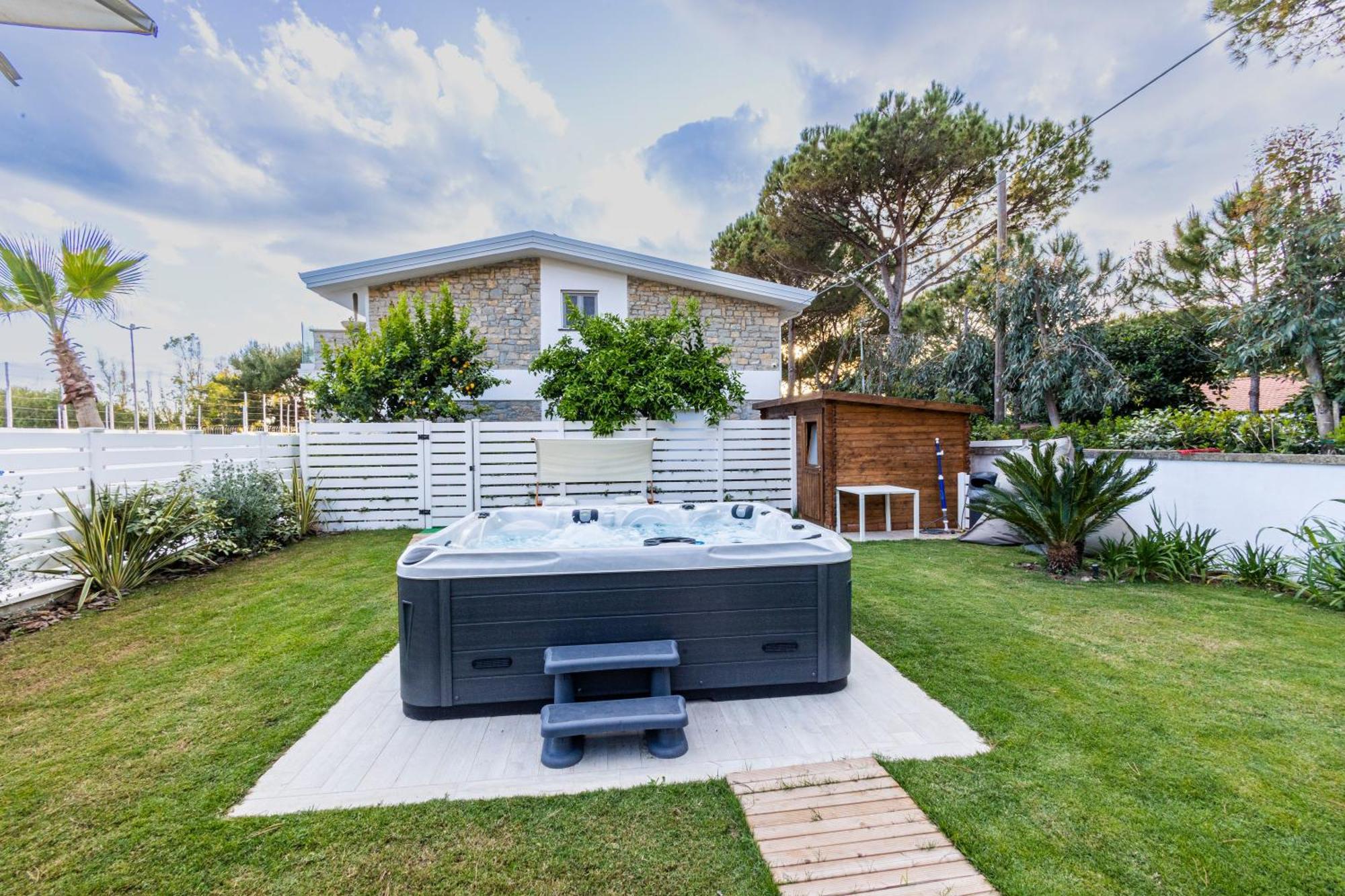 Aquamaris Design Suite & Spa Paestum Exterior photo